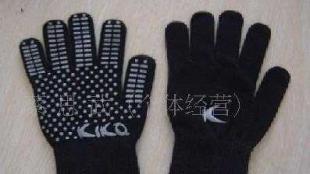 供應(yīng)環(huán)保腈綸紗魔術(shù)點(diǎn)膠手套（環(huán)保膠材質(zhì)）